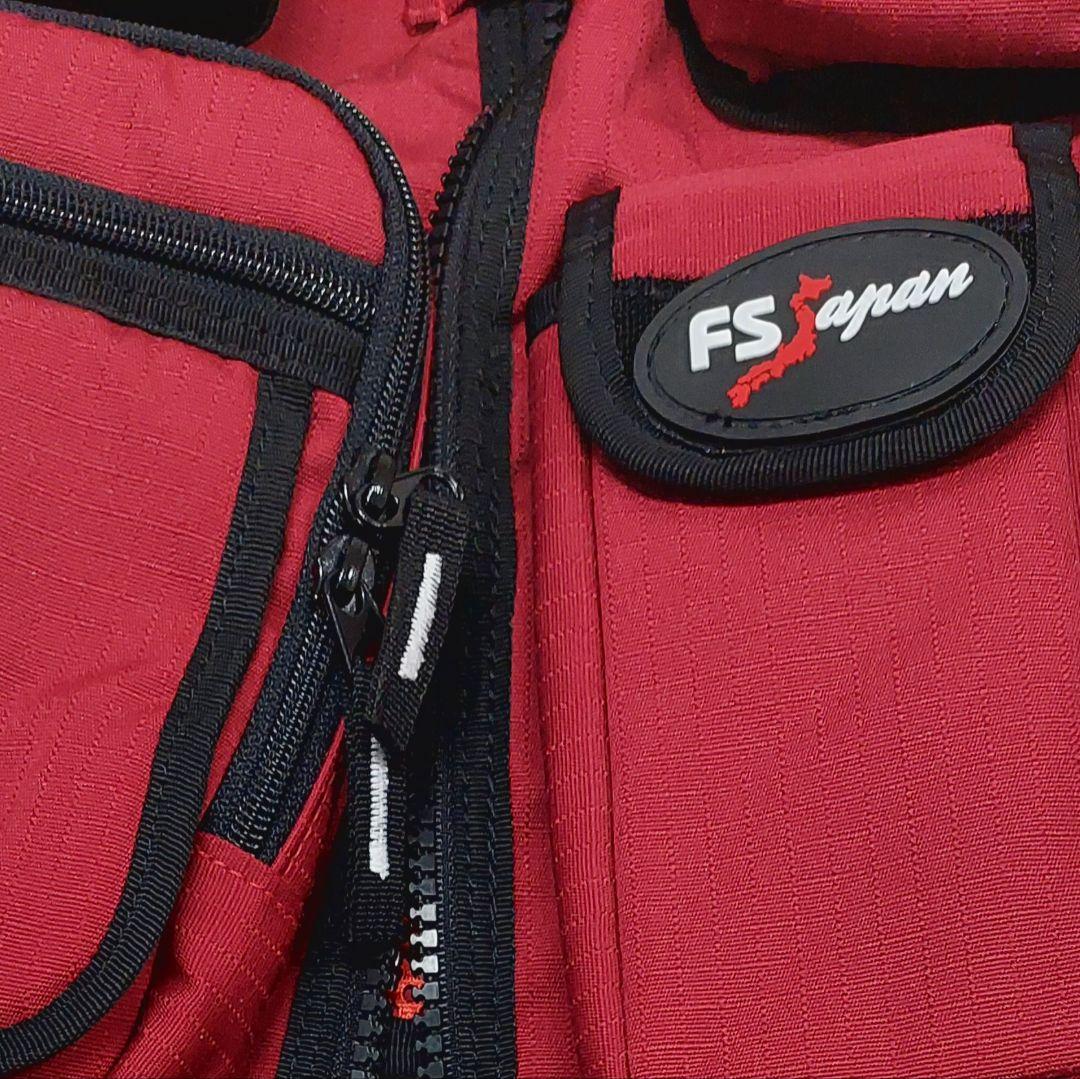 無線機を2台収納できる　アラミドベスト