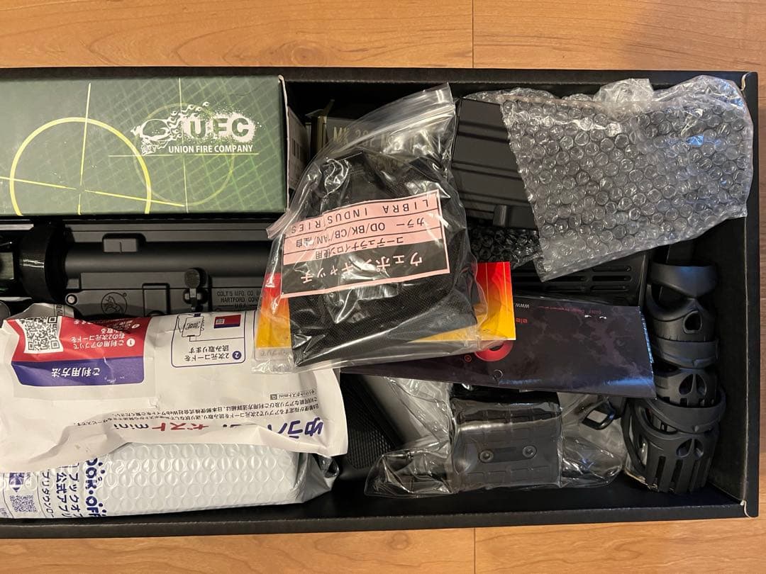 【超お得】次世代電動ガン　M4A1 SOCOM CARBINE パーツ多数