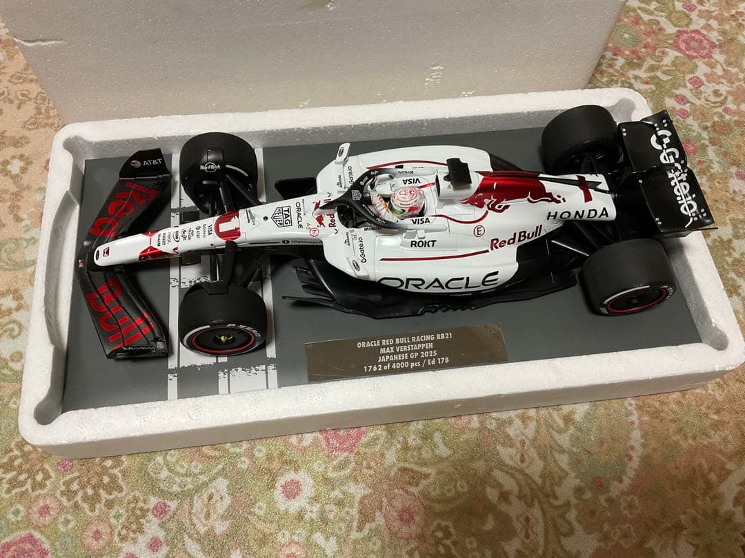MVショップ限定 1/18 レッドブル RB21 フェルスタッペン 日本GP