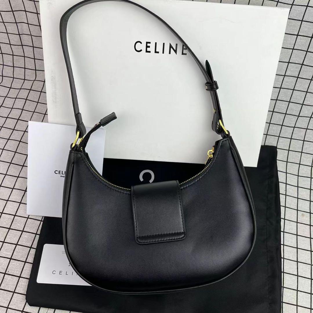 CELINE AVA トリオンフ　セリーヌ　ショルダーバッグ