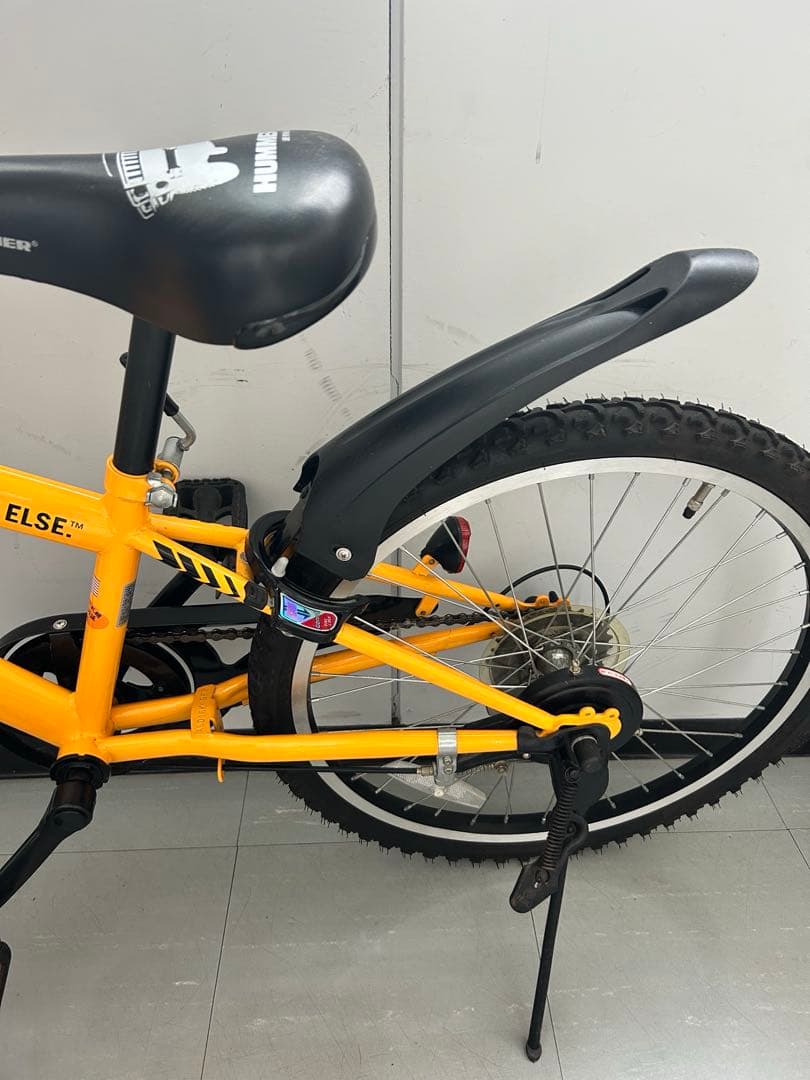 【札幌近郊受け渡し限定】HUMMER 22インチ 子供自転車