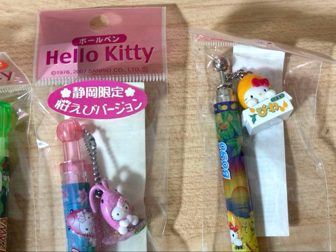 ご当地 キティ 21点まとめ売り ボールペン シャープペン タオル 他
