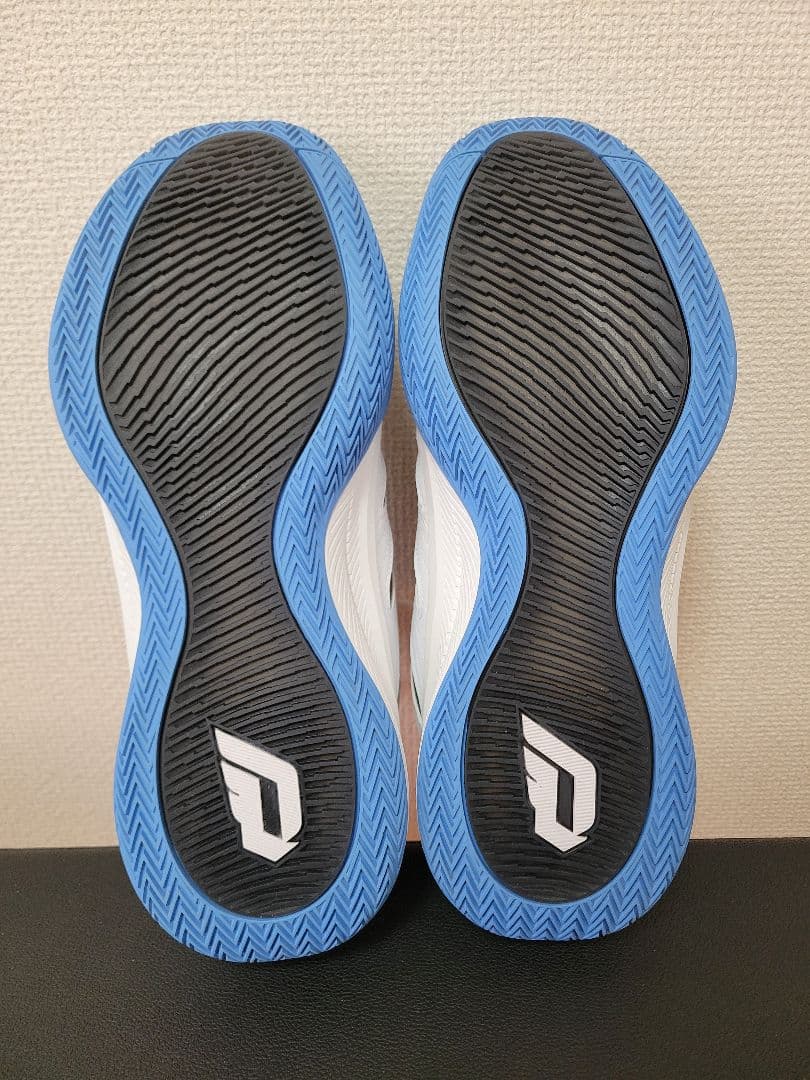 シューズ(男性用) adidas Dame Certified 3 JI1541