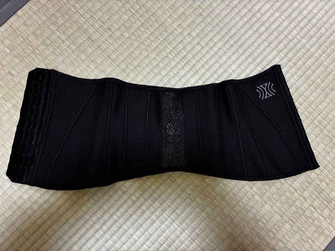 Slimtum - Aero2 ウェストシェイパー箱付 サイズ3 55-59cm