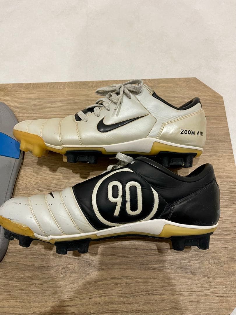 NIKE スパイク　エアズーム　トータル90 III
