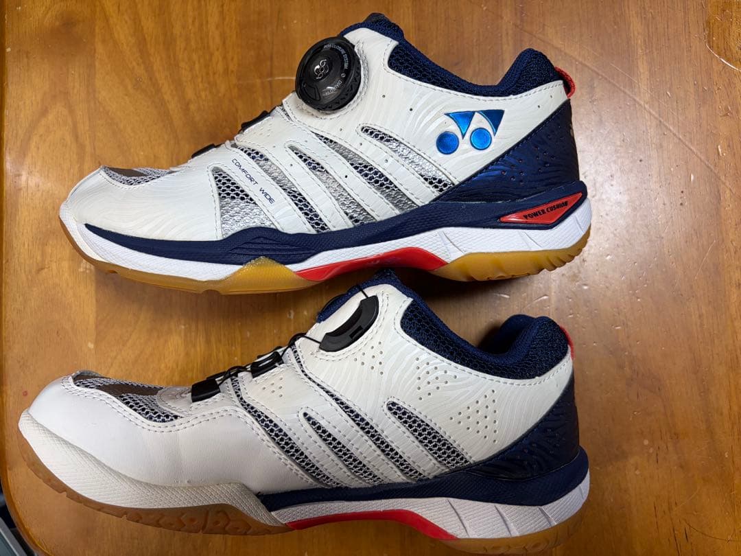 YONEX パワークッションコンフォートワイドD 23.5