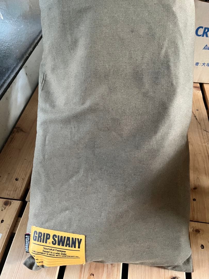 GRIP SWANY × NATAL DESIGN FP TARP