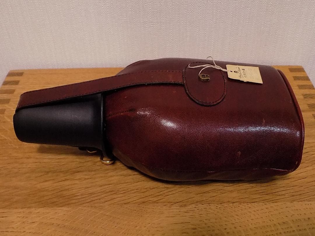 Etienne Aigner　革カバー付き水筒新品未使用　イタリア製