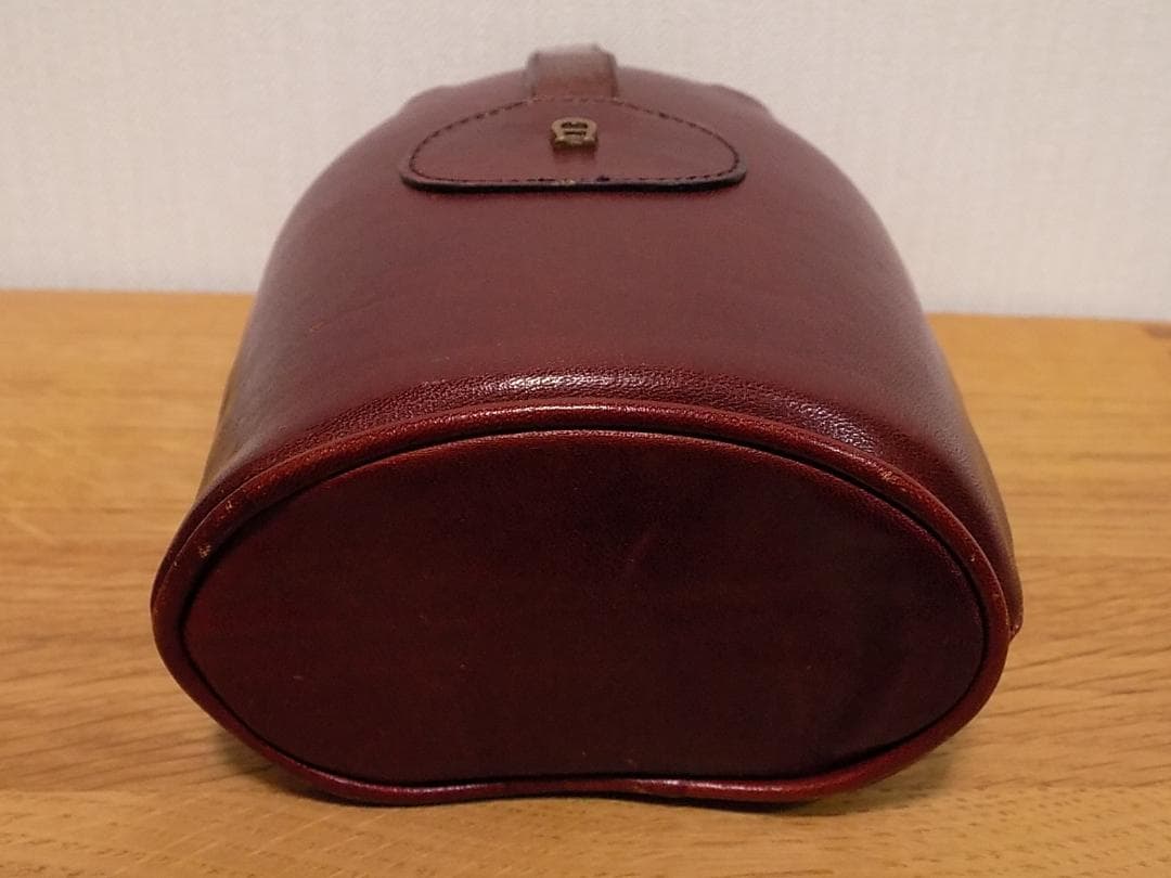 Etienne Aigner　革カバー付き水筒新品未使用　イタリア製