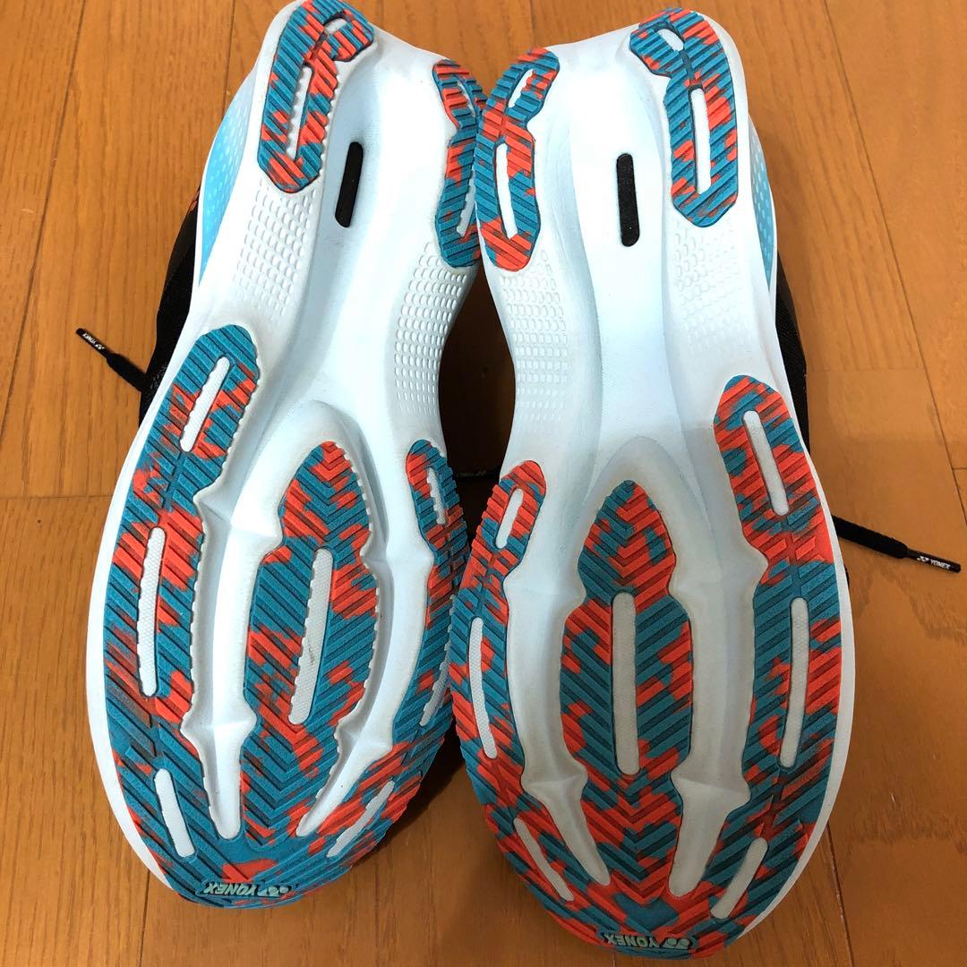 YONEX ヨネックス カーボンクルーズ(SHRXR1M) 27.5cm