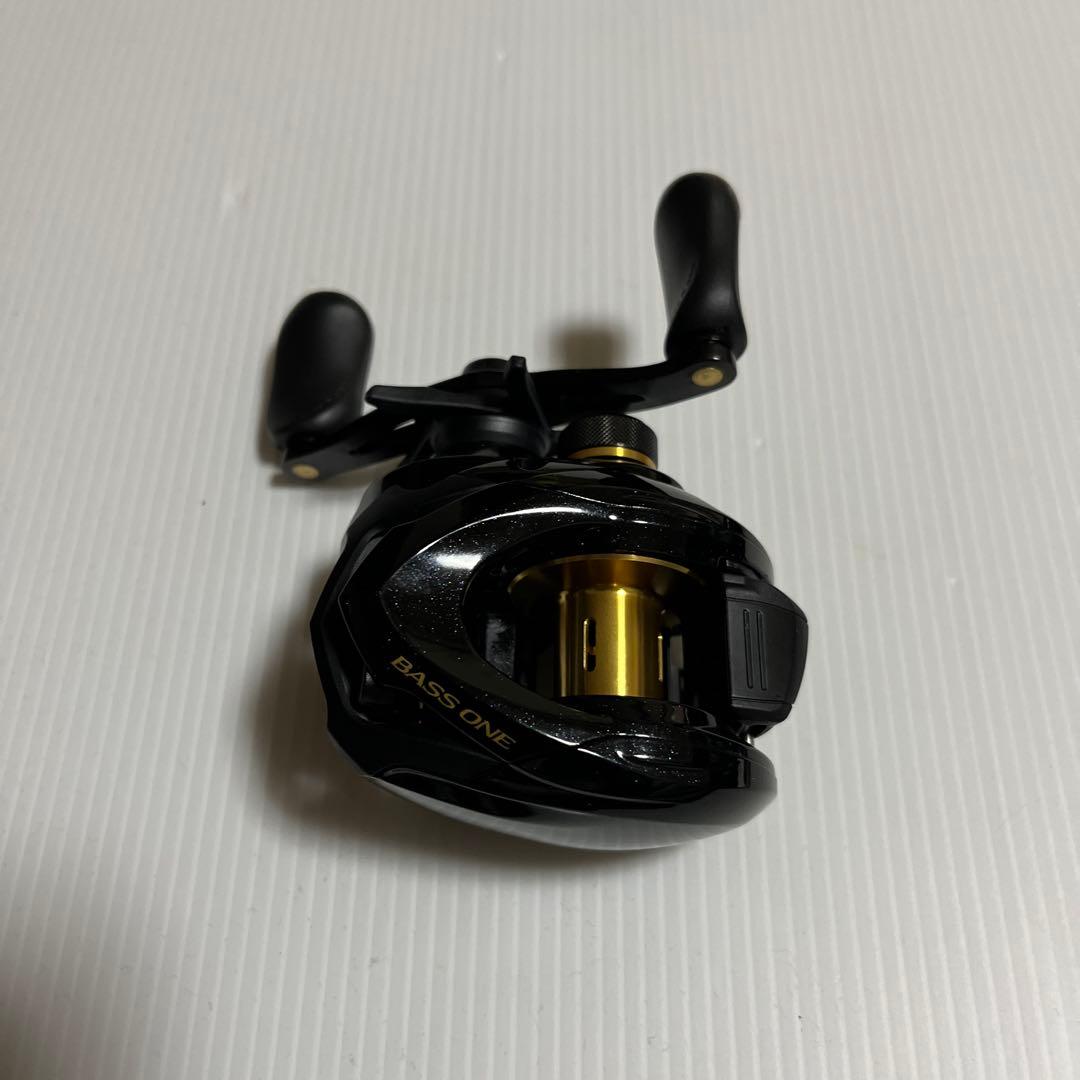 【かぶとむし】シマノ　バスワン　XT 150