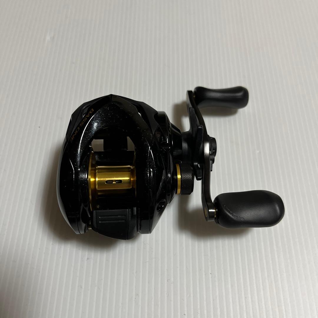 【かぶとむし】シマノ　バスワン　XT 150