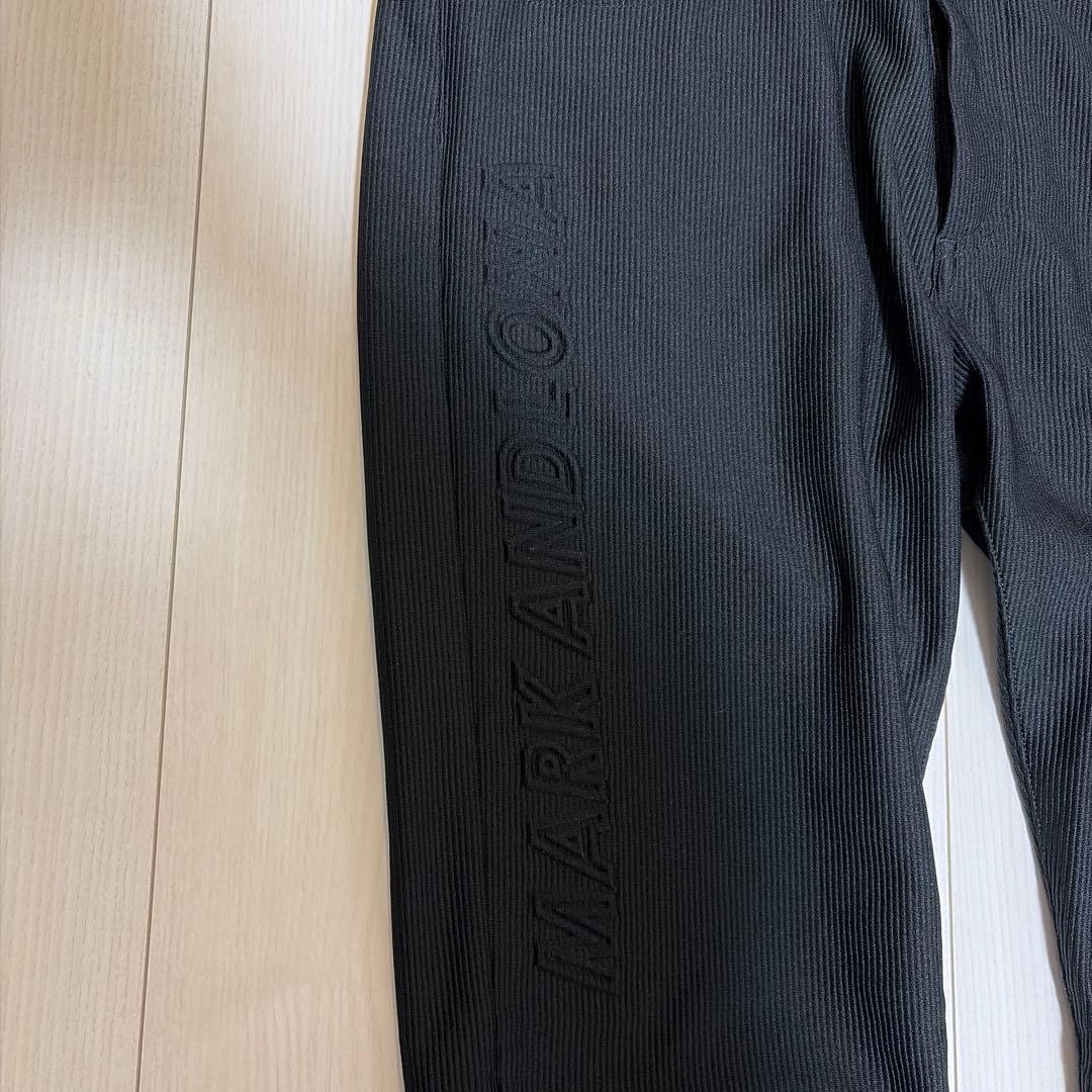 MARK AND LONA ブラックパンツ スリムフィット