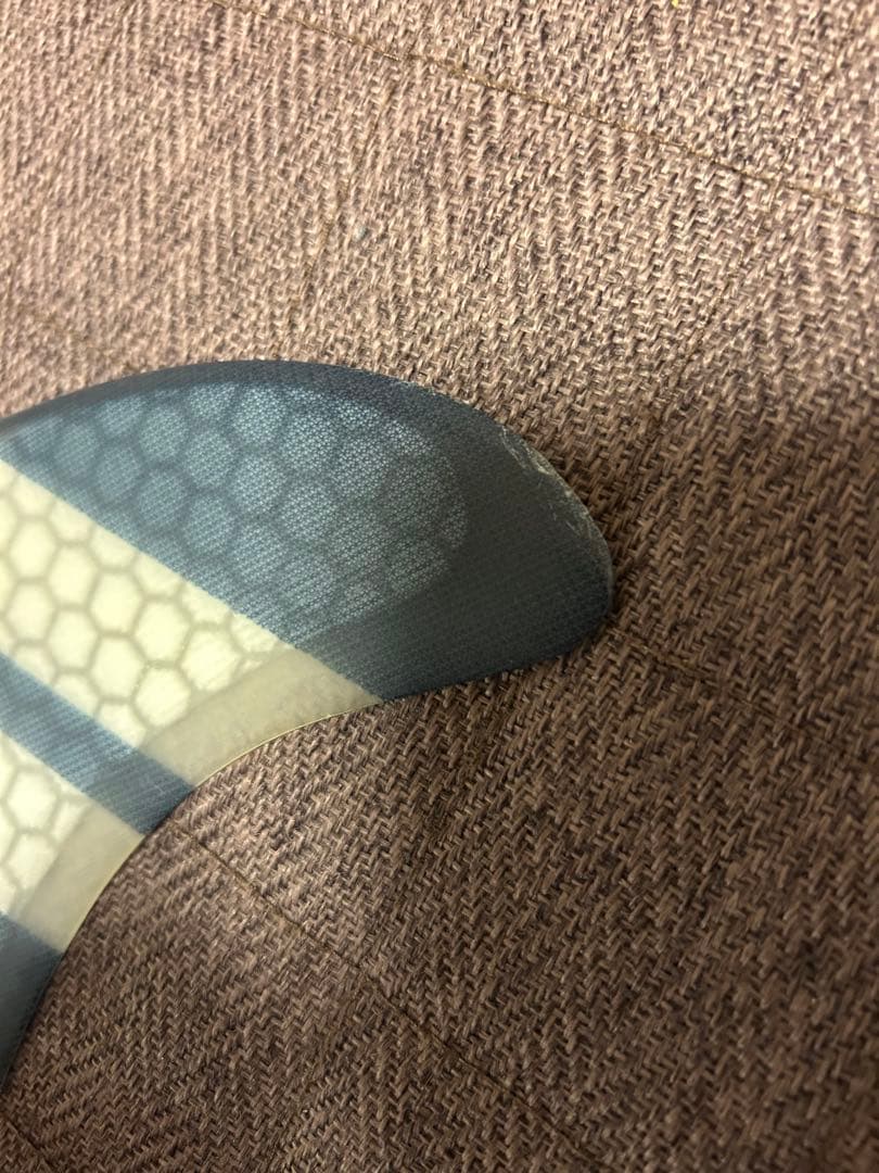 FCS フィン V-2 FIVE FIN M 5 / Mサイズ