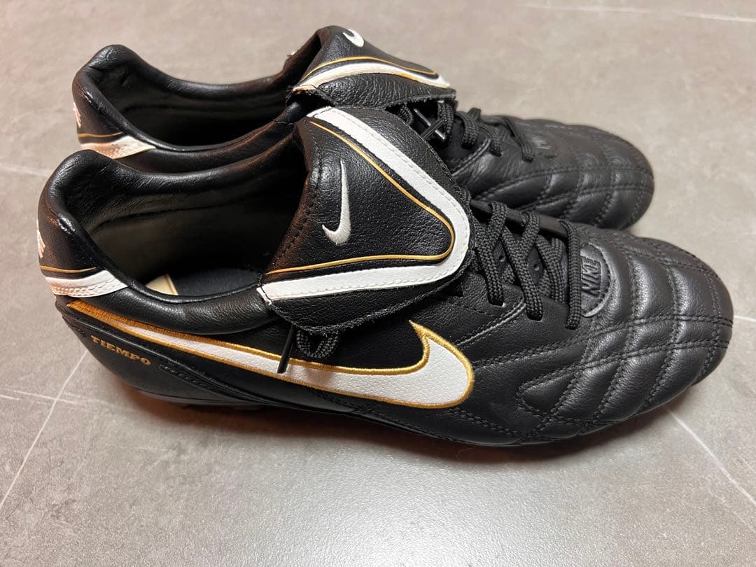 NIKE ナイキ レジェンド 25.5cm ティエンポ
