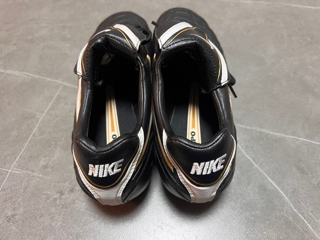 NIKE ナイキ レジェンド 25.5cm ティエンポ