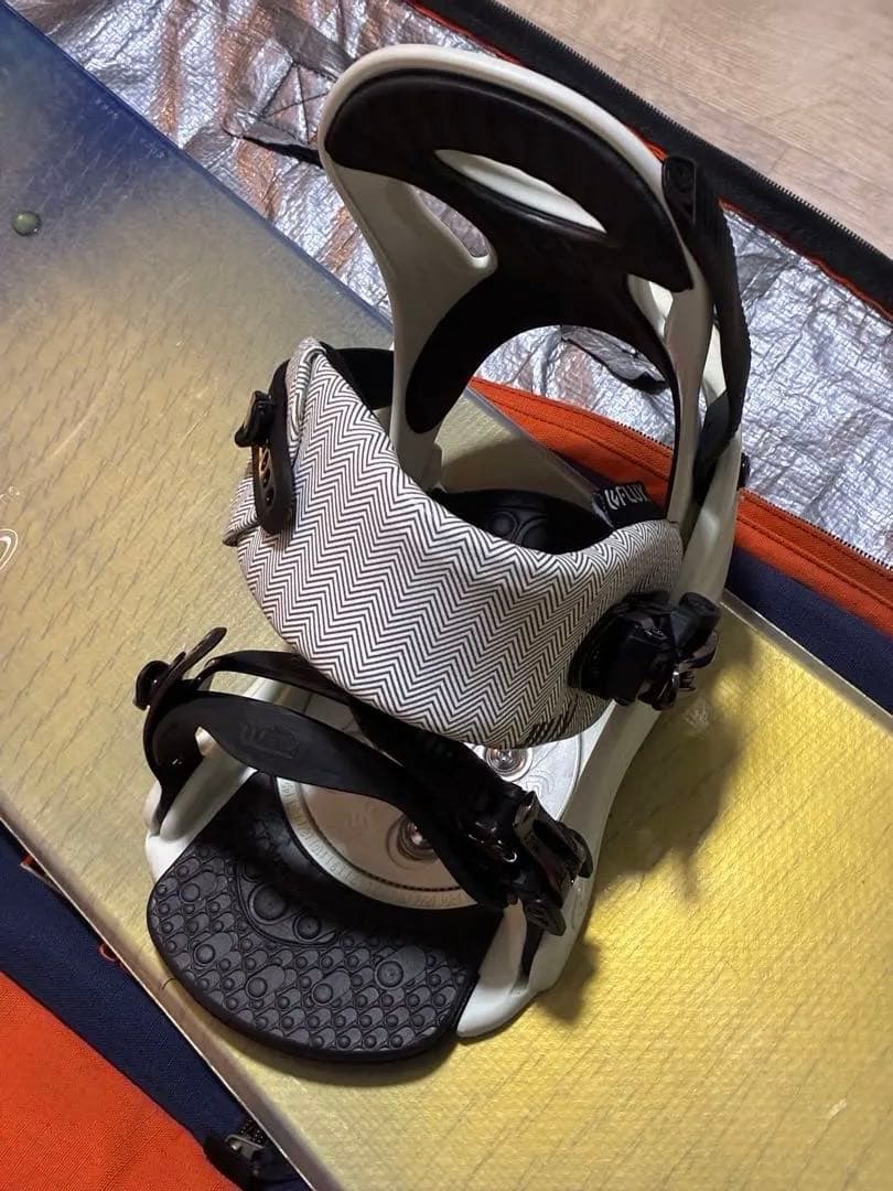 SALOMON 159cm スノーボード FLUXバインディング