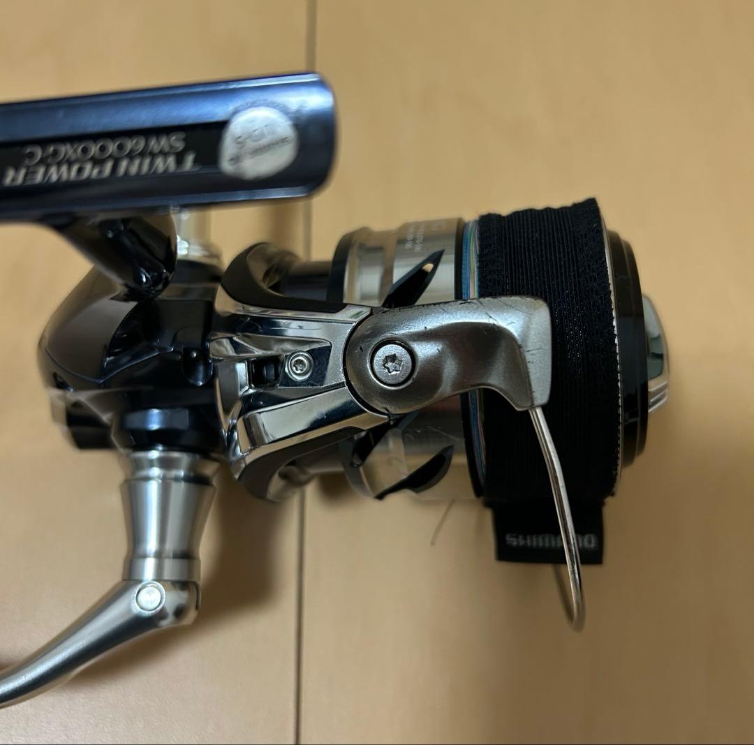 美品 SHIMANO TWIN POWER SW 6000XG スピニングリール