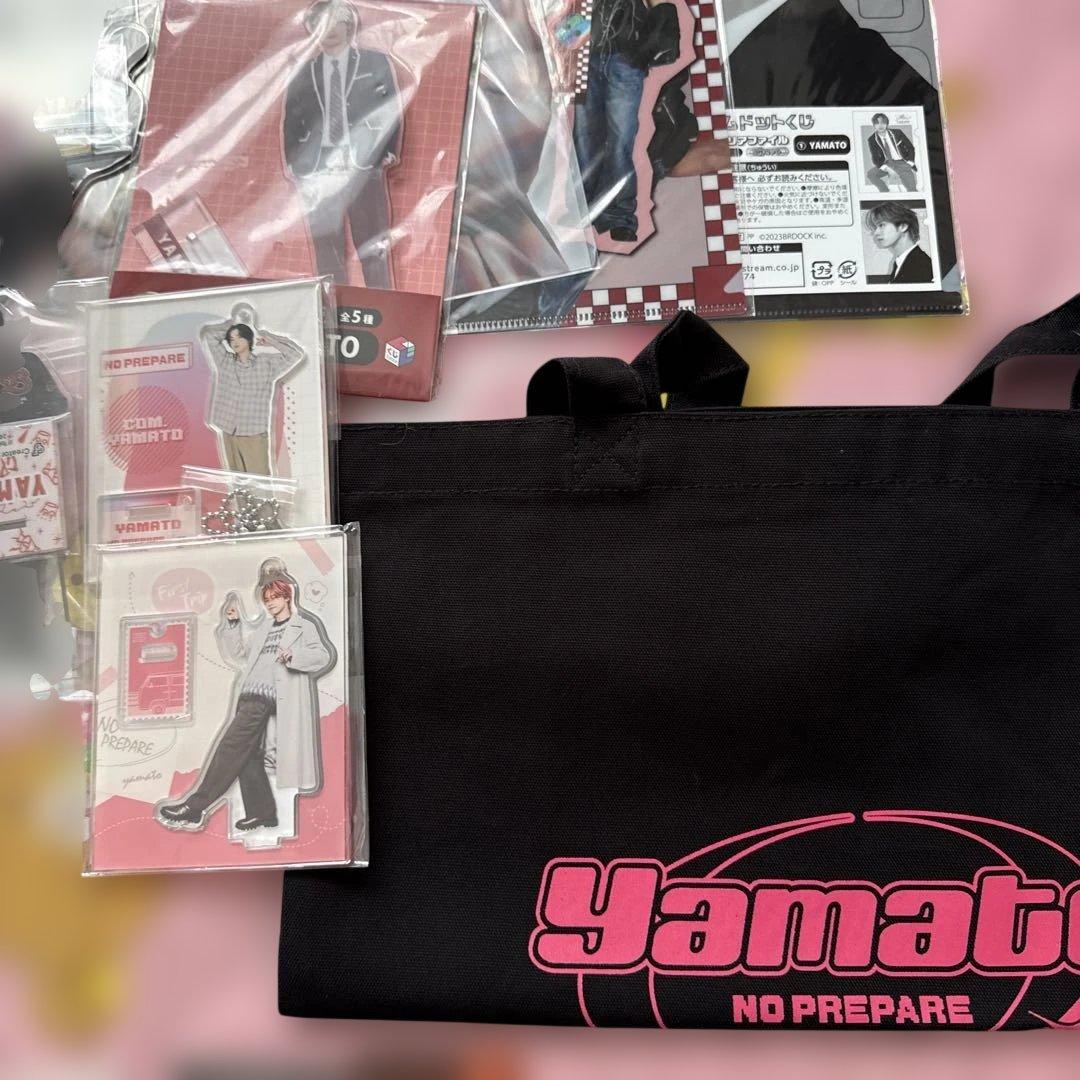 コムドット　やまと　グッズ