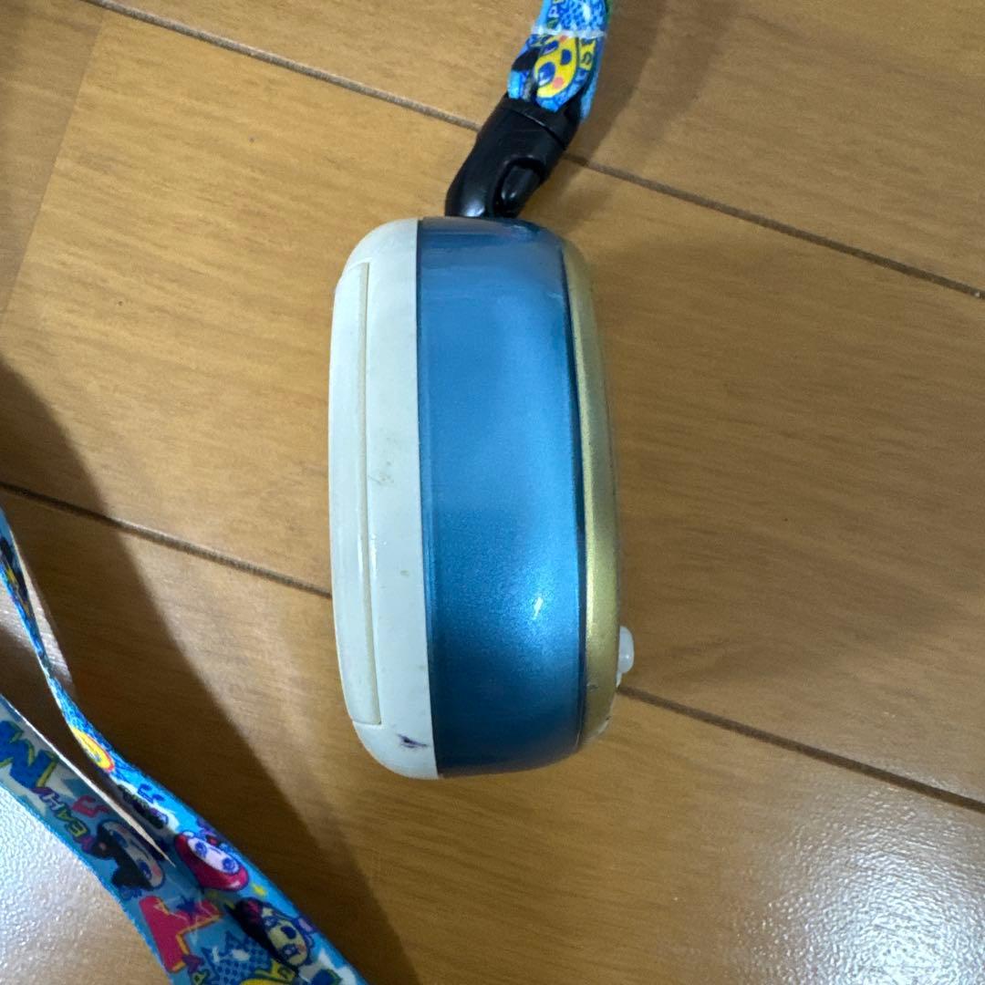 たまごっち カラフルストラップ付き