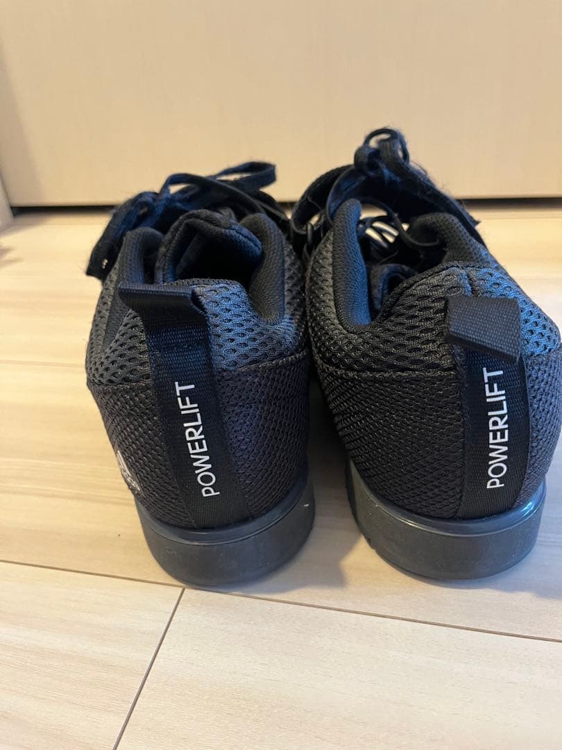 adidas Powerlift ブラック シューズ