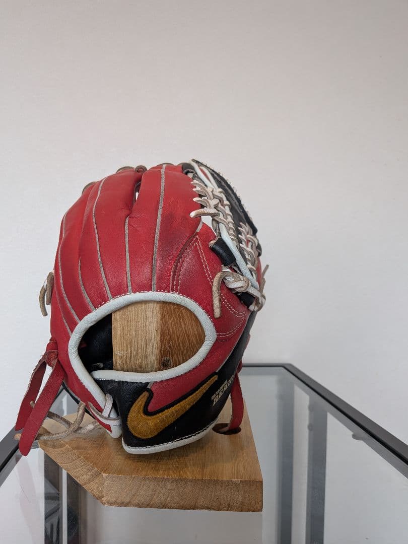 Nike READY BLASTER 軟式グローブ レッド/ブラック