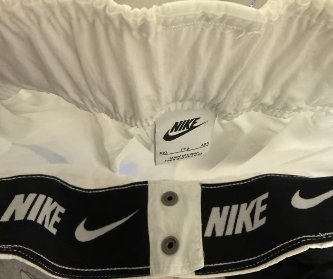 NIKE トレーニングパンツ　XXL