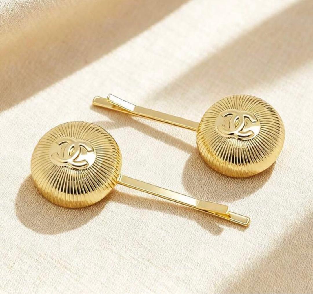 CHANEL ゴールド ヘアクリップ 2個セット