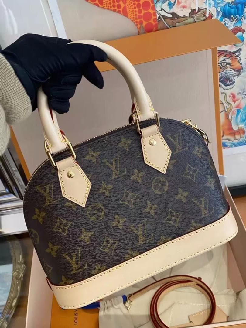 (正規品) ハンドバッグ ダークブラウン