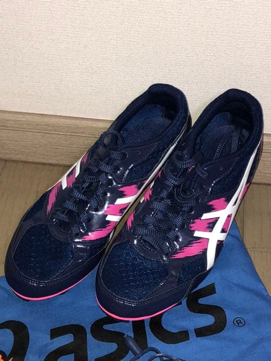 アシックス 陸上用スパイク(ほぼ新品)