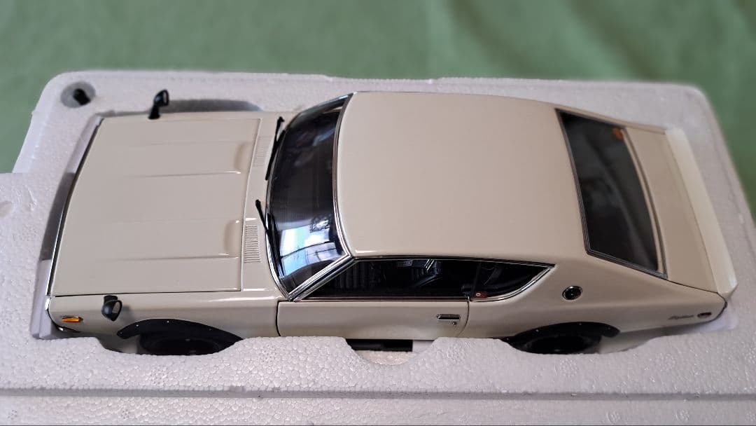 1/18 Nissan Skylineケンメリ 2000 GT-R KYOSHO