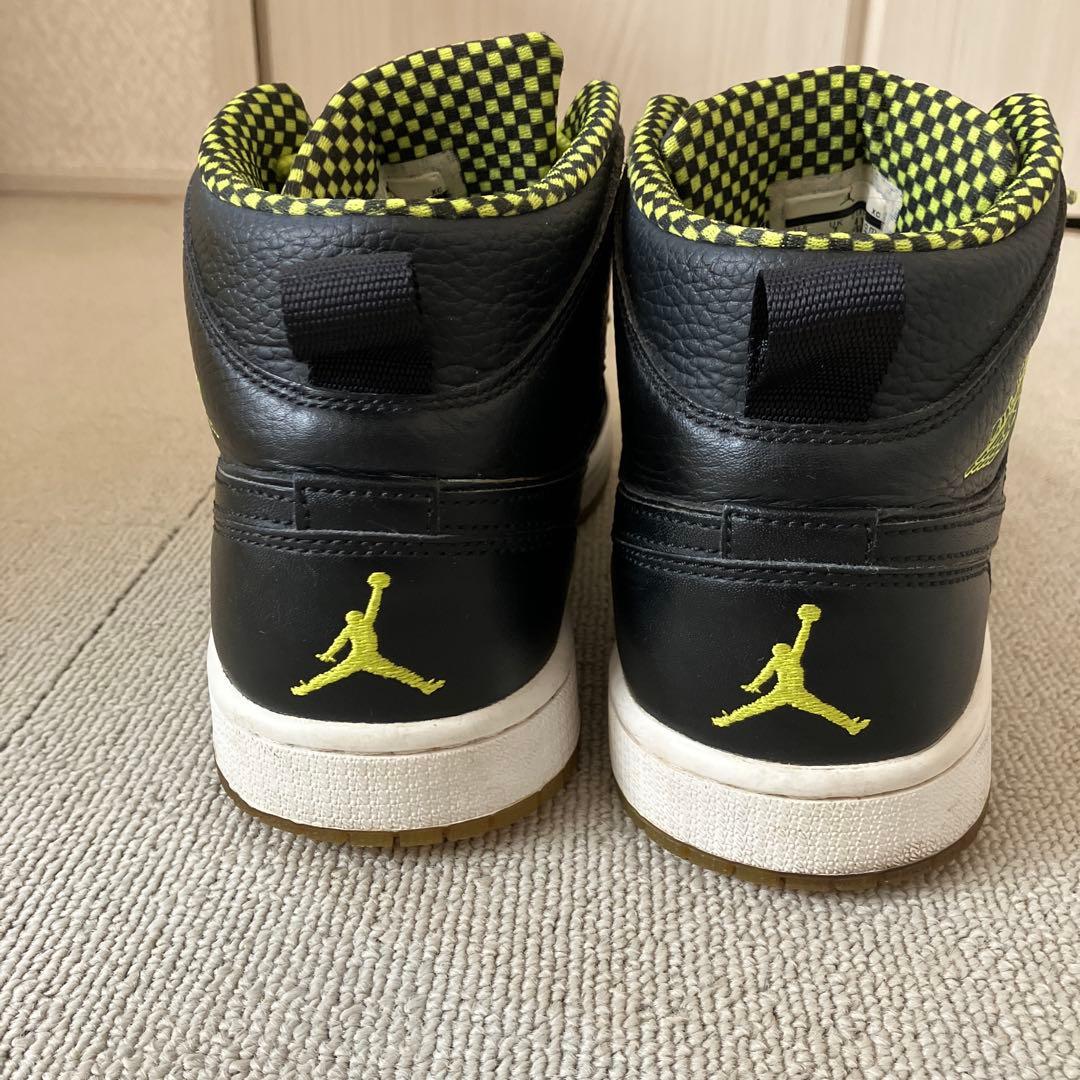 エアジョーダン1 ミッド