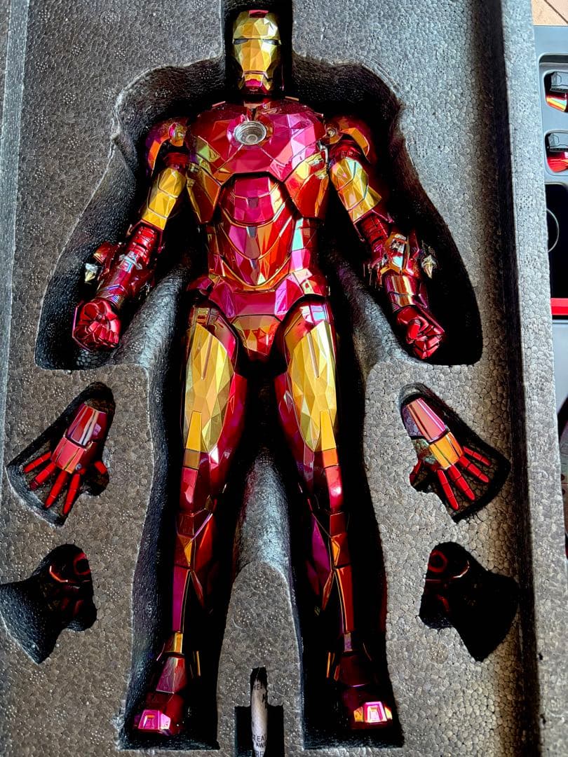 ホットトイズ　アイアンマン（フラクタルアーマー）