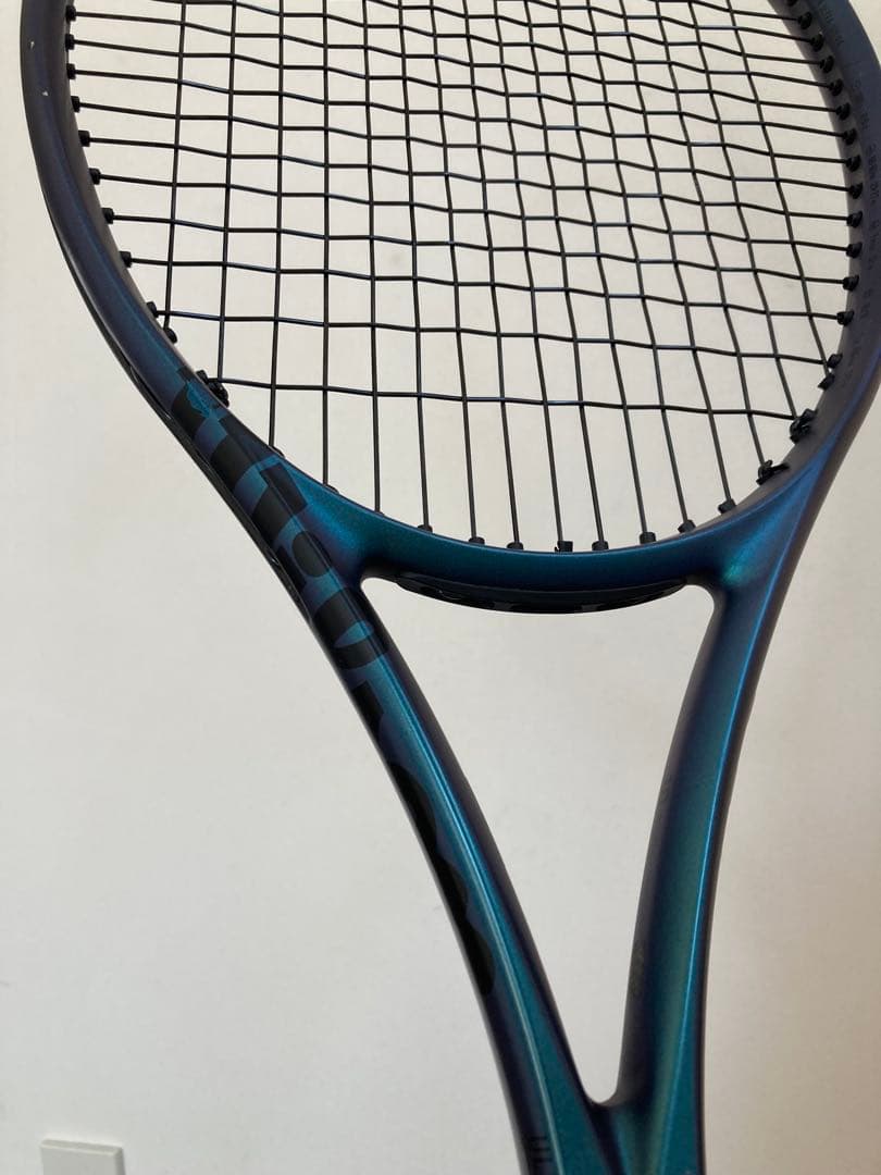 Wilson ULTRA V4 100 300g G2 テニスラケット