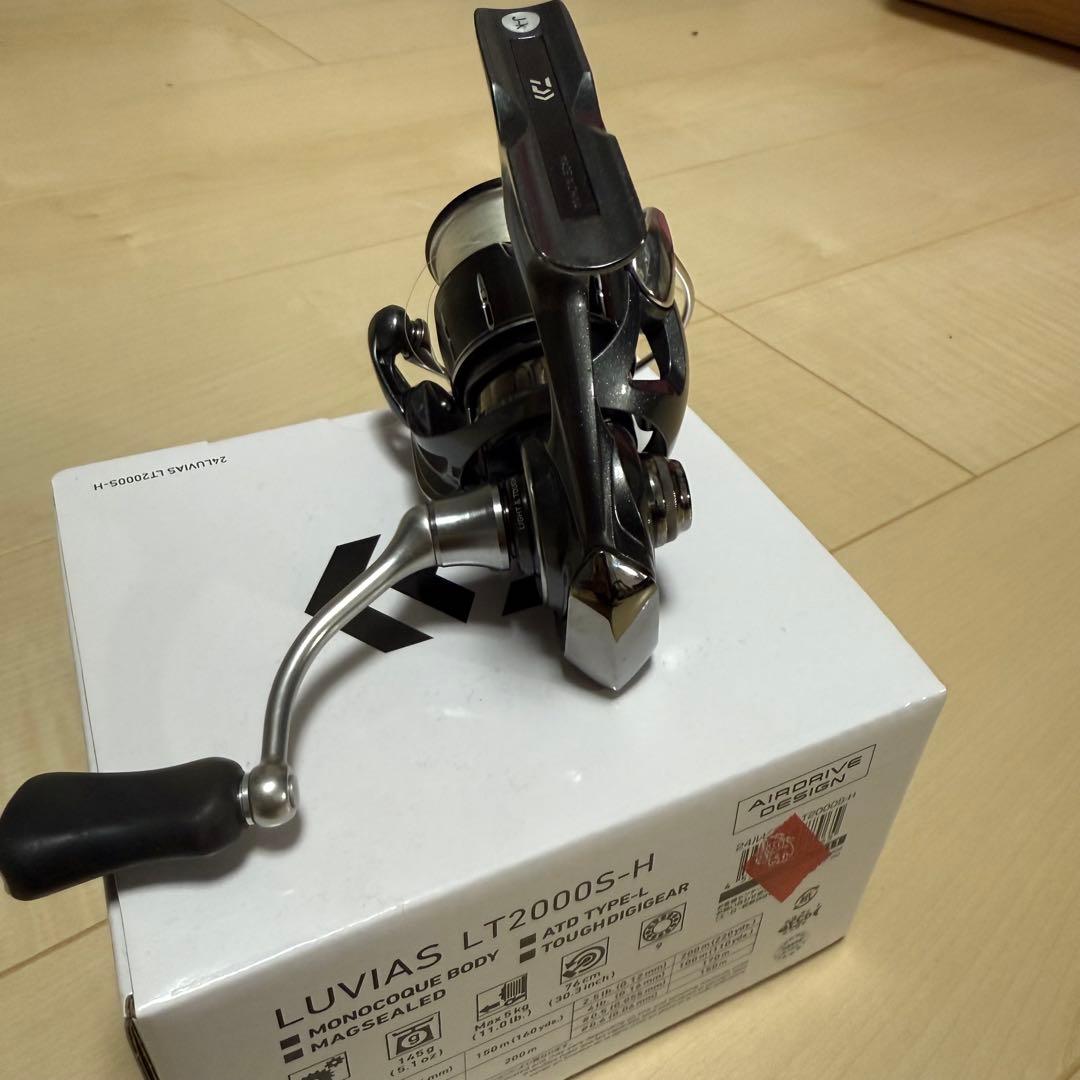 ダイワ　24LUVIAS LT2000S-H 美品
