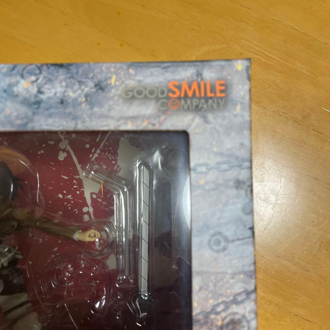 進撃の巨人ミカサ・アッカーマン フィギュア　訳あり