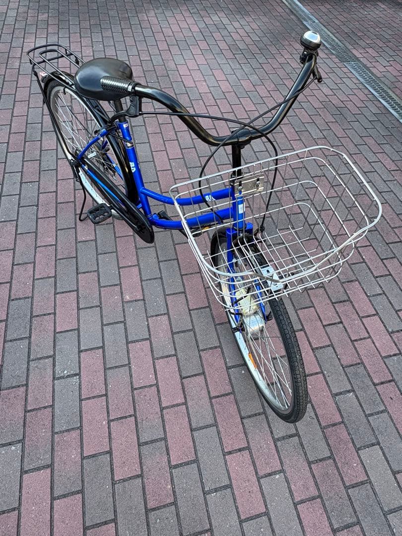 青色・オートライト・タウンサイクル(26㌅)お届け出来ます。お引き取りも可能です