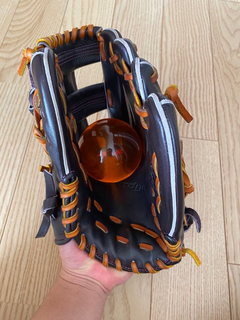 エスエスケイ硬式内野手用グローブ