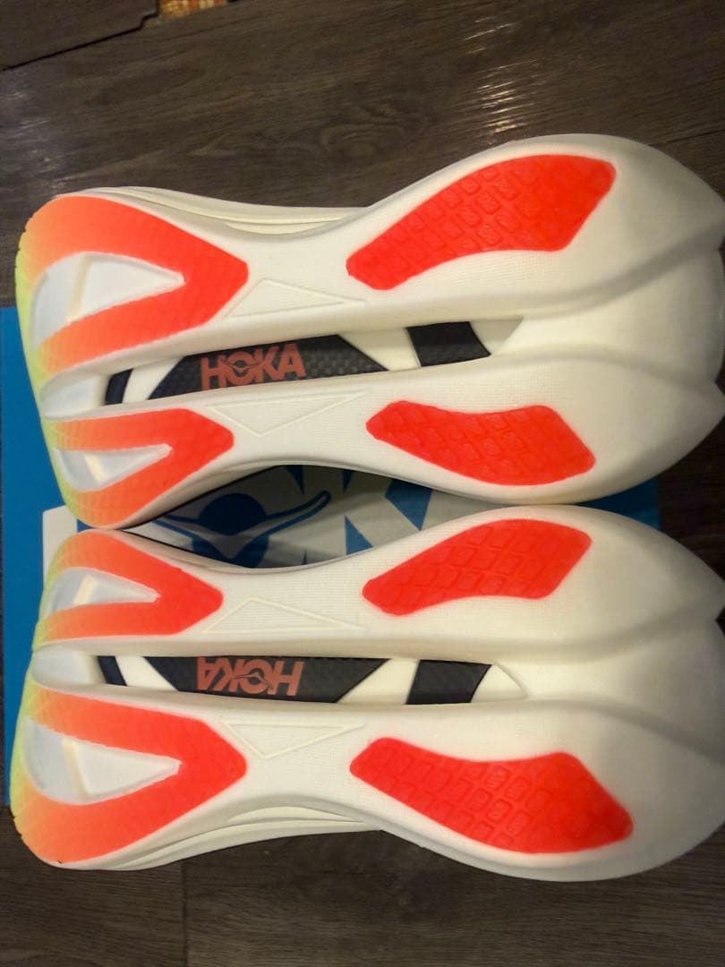 新品未使用　HOKA CIELO X1 3.0 26.0