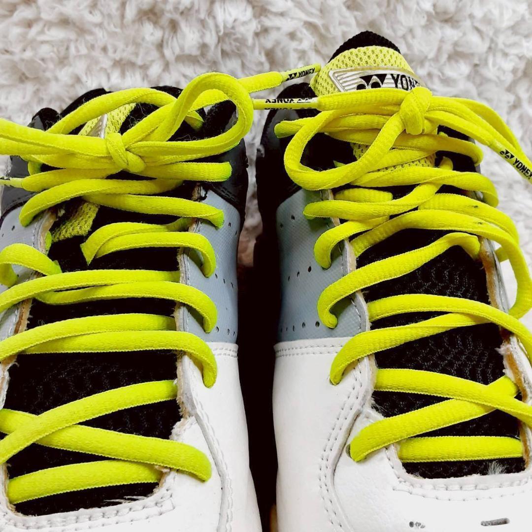 美品 29㎝◎YONEX ヨネックス バトミントンシューズ ホワイト グレー