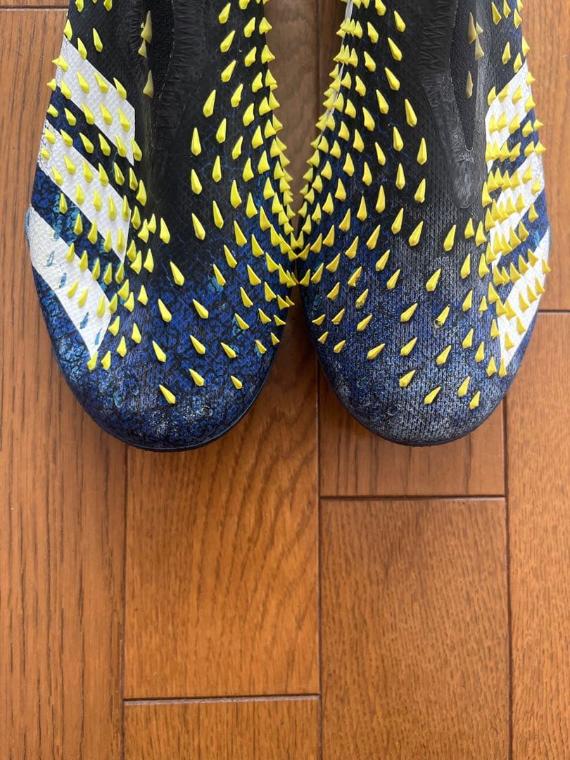 adidas プレデター フリーク + FG サッカースパイク　26cm