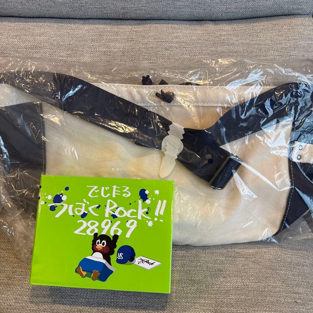 ヤクルトスワローズ　クルー特典　グッズまとめ売り