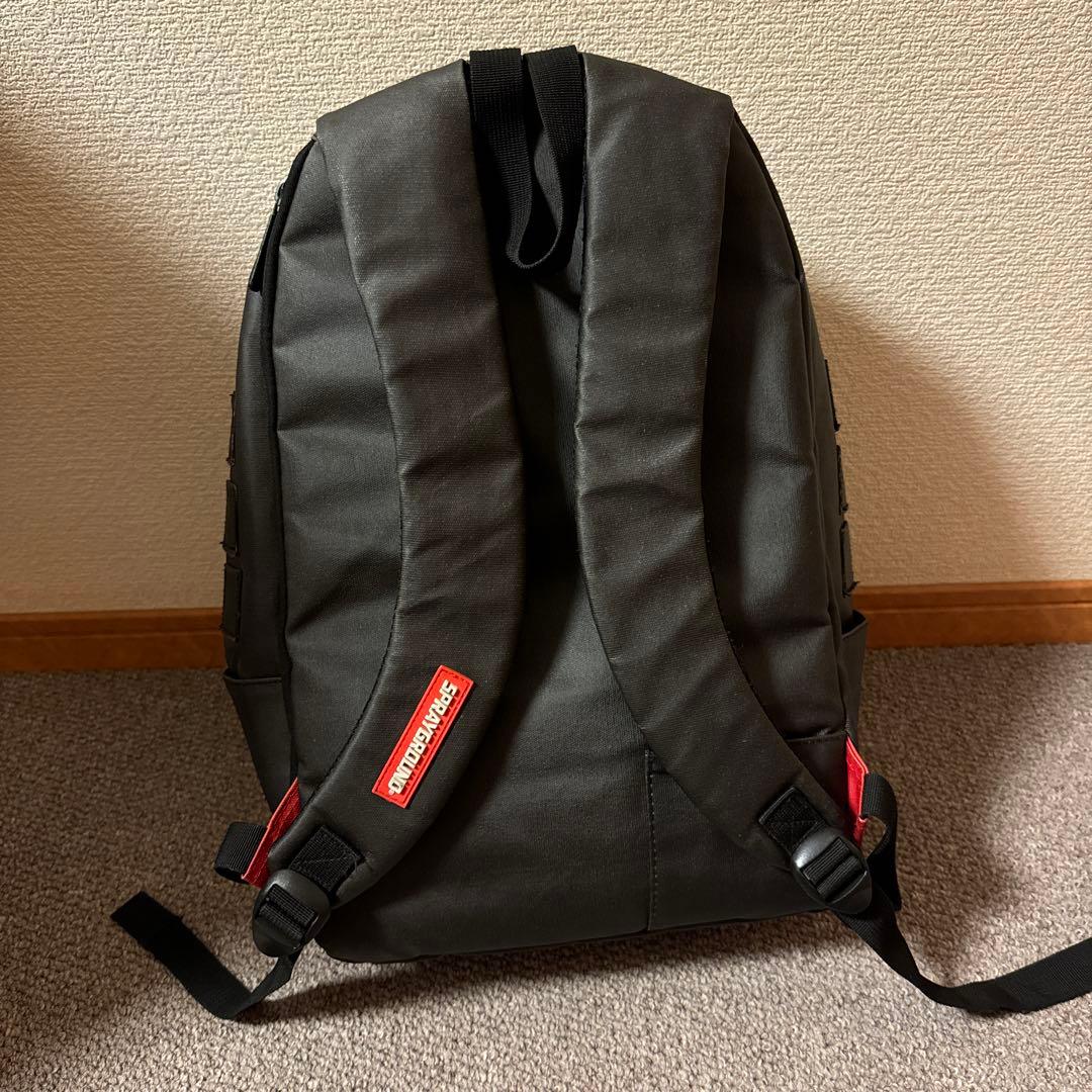 テラスハウス出演てっちゃん使用　SPRAYGROUND バックパック
