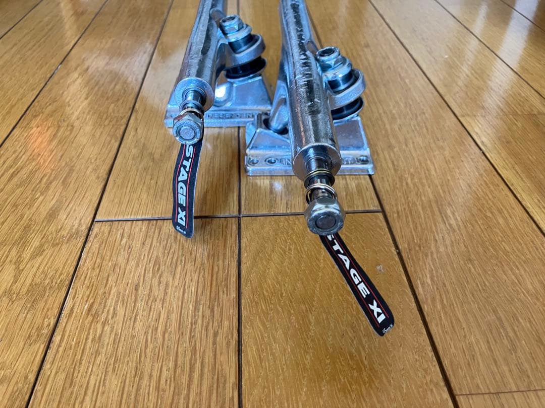 215 INDEPENDENT TRUCK インディペンデント トラック HI