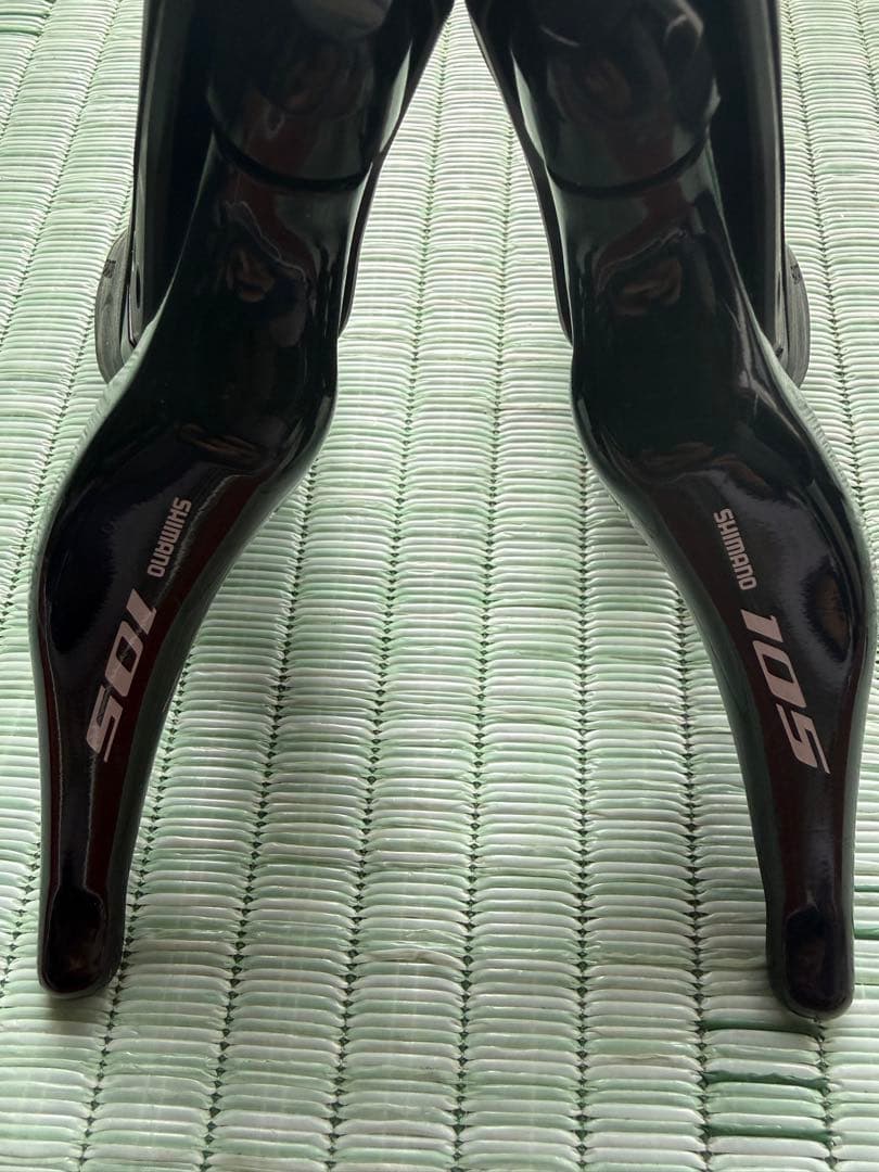 SHIMANO シマノ　105 ST-R7020 油圧ブレーキ　STIレバー
