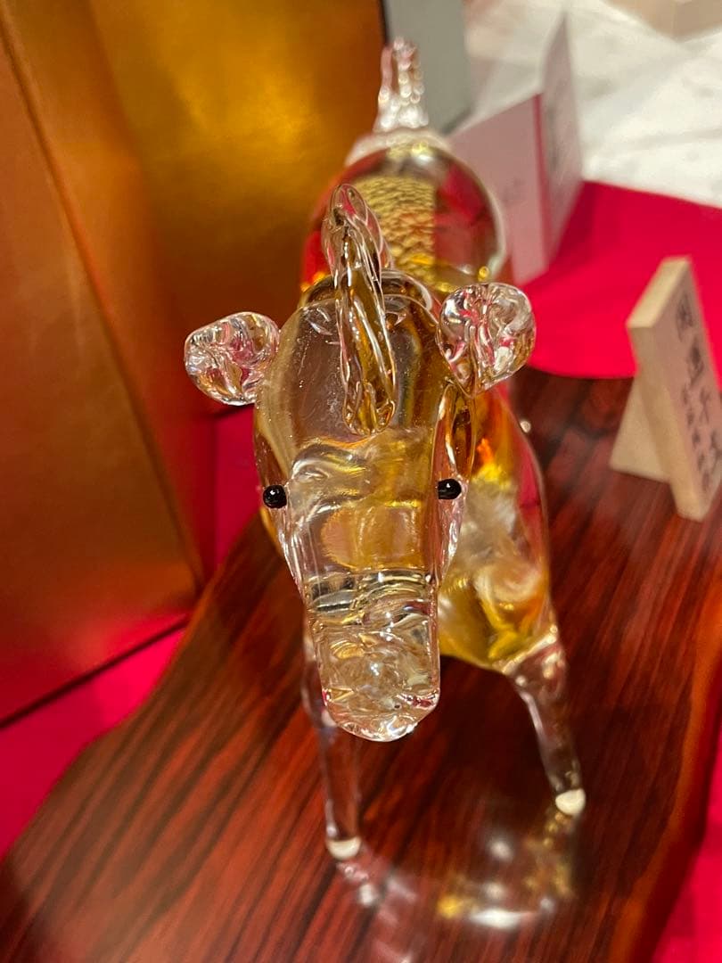 ◉セール！新品　粋工房 博多びーどろ 干支 午 馬 特大 工芸ガラス　金箔