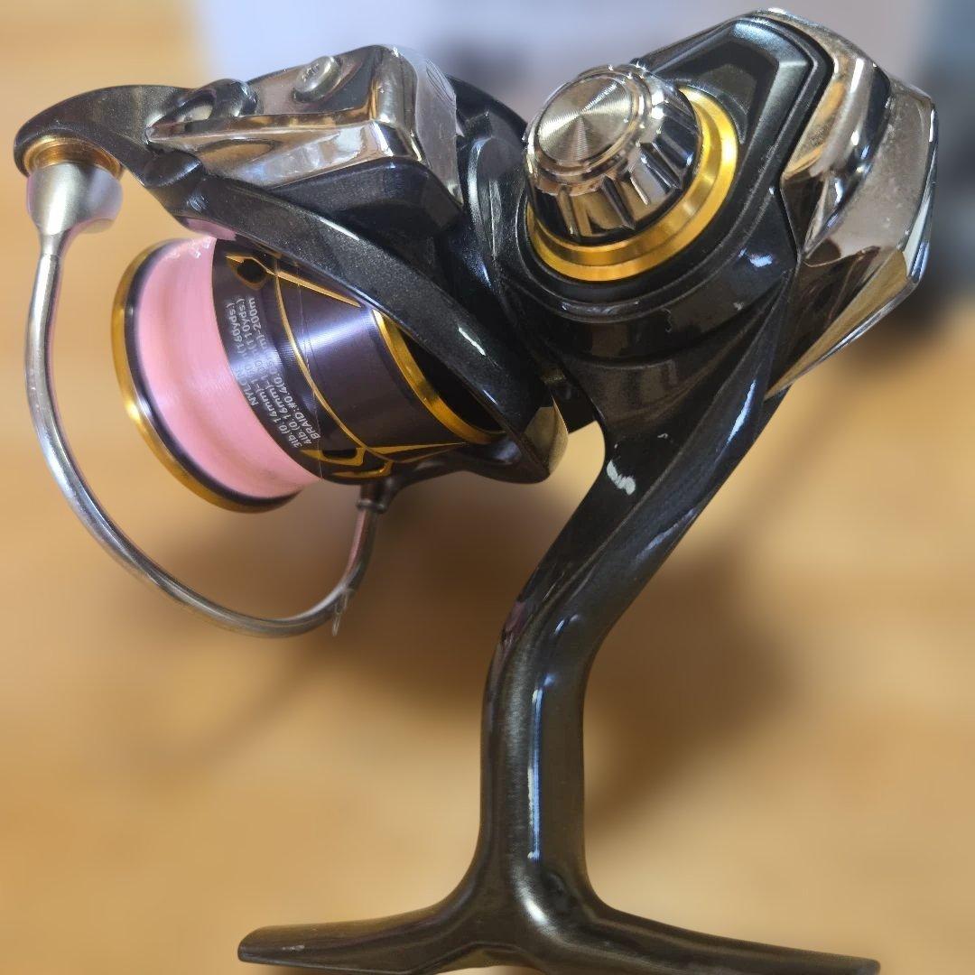 最終値下げ。DAIWA CALDIA FC LT 2000S-H