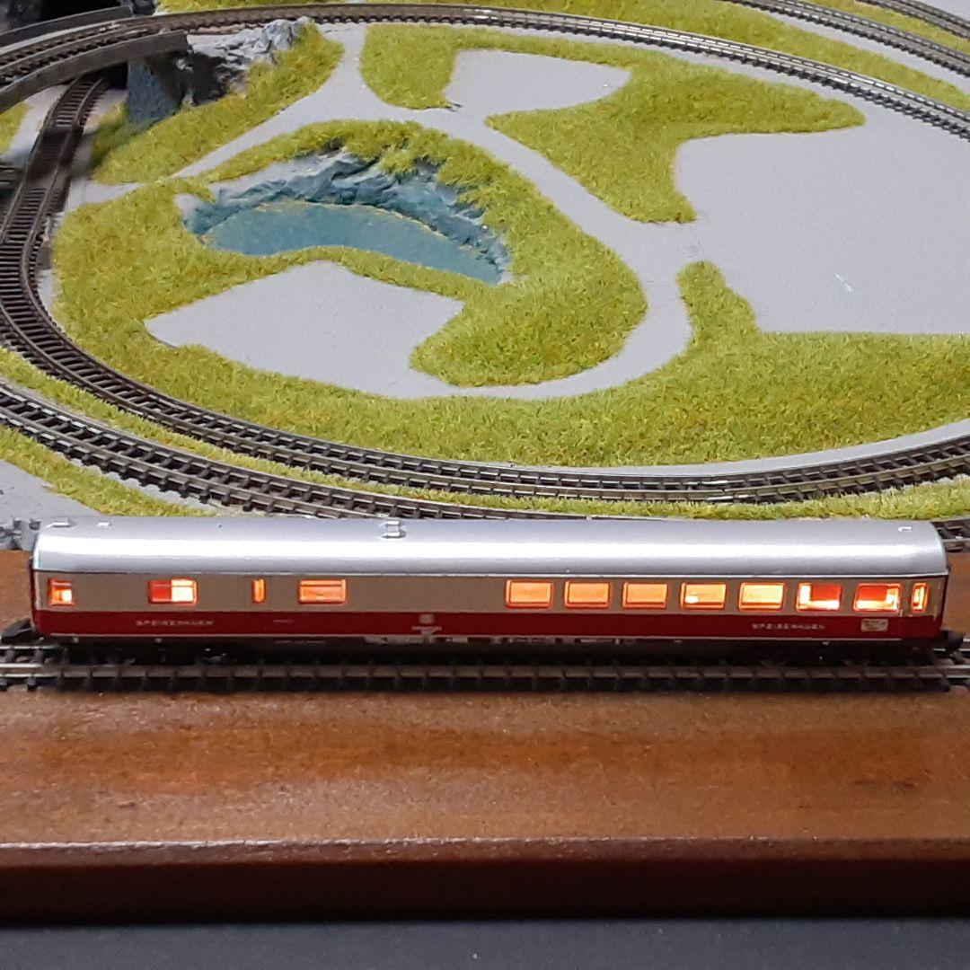 Maerklin（メルクリン）Zゲージ　客車4両　　室内灯点灯確認済