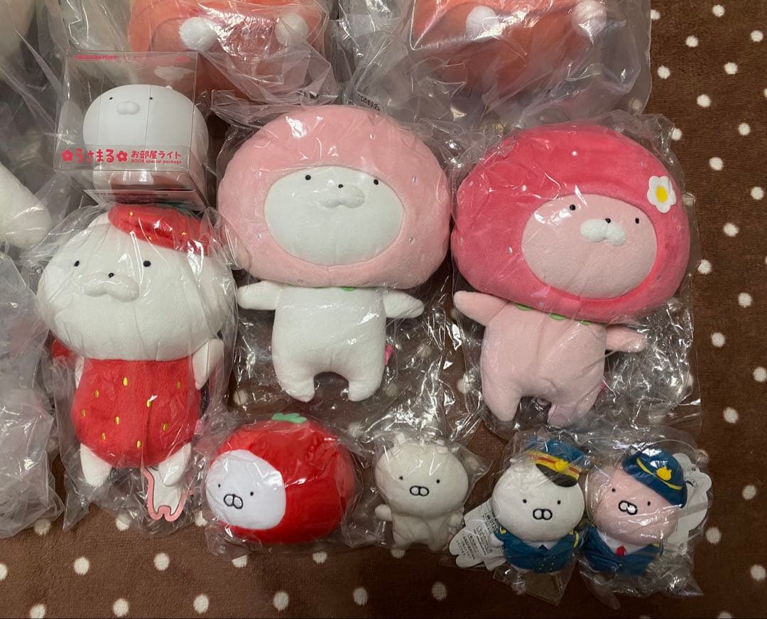 【新品】うさまる　ぬいぐるみ　いちご　等身大　　　　お部屋ライト　セット