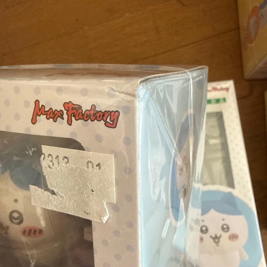 ちいかわ　ねんどろいど　ハチワレ　うさぎ